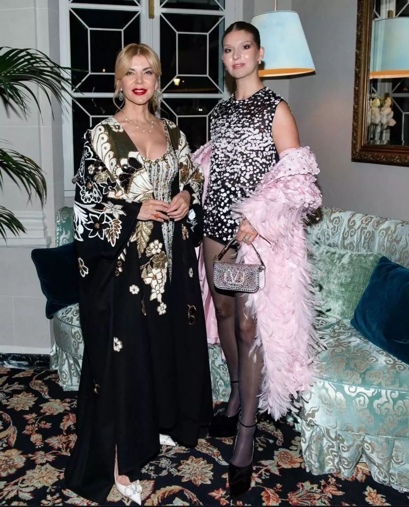 c19e15f5-2c14-4e18-b4b0-5195254cd7fb