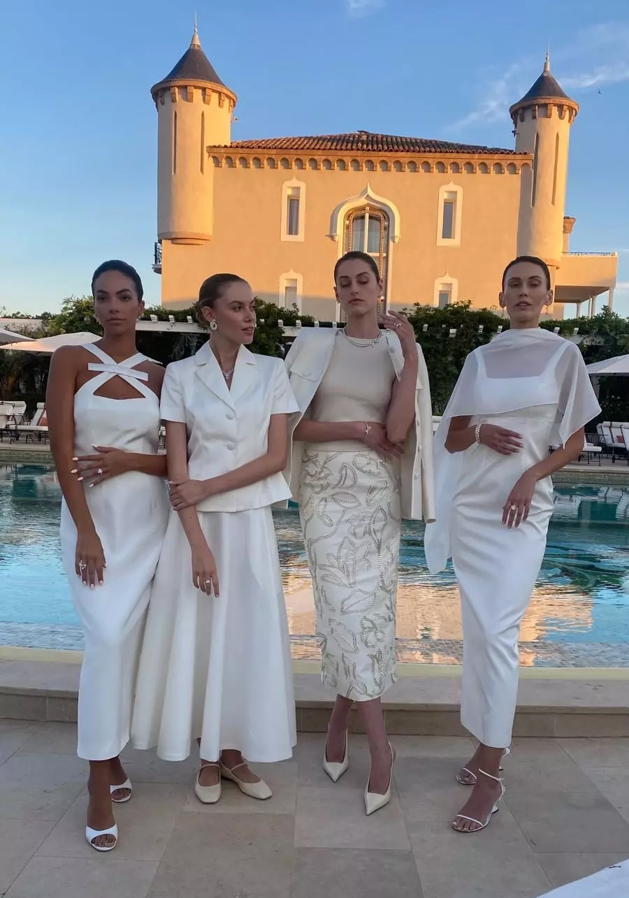 deac26e7-8a43-404d-b6ea-2e06bb0d3bdb