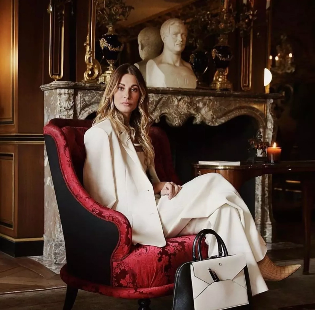 09ffe4ef-8d17-4a7e-bd98-a908de45b58e